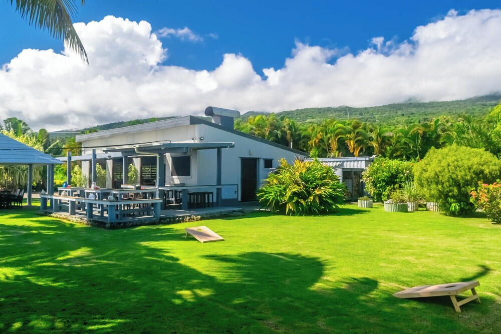 Aroha Taveuni Beachfront Bures