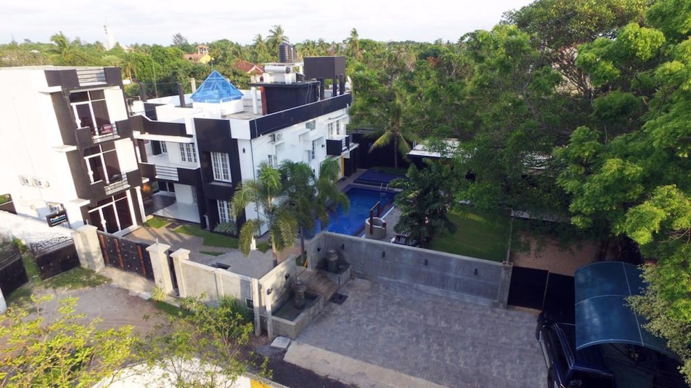 Panorama Residencies