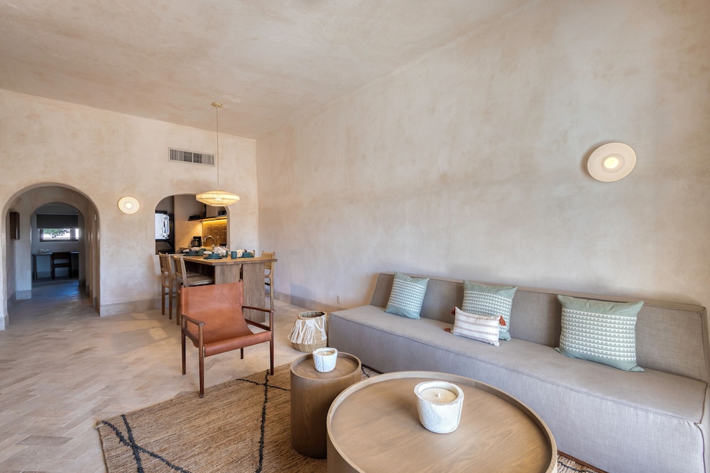 Casa Nima by Lumina