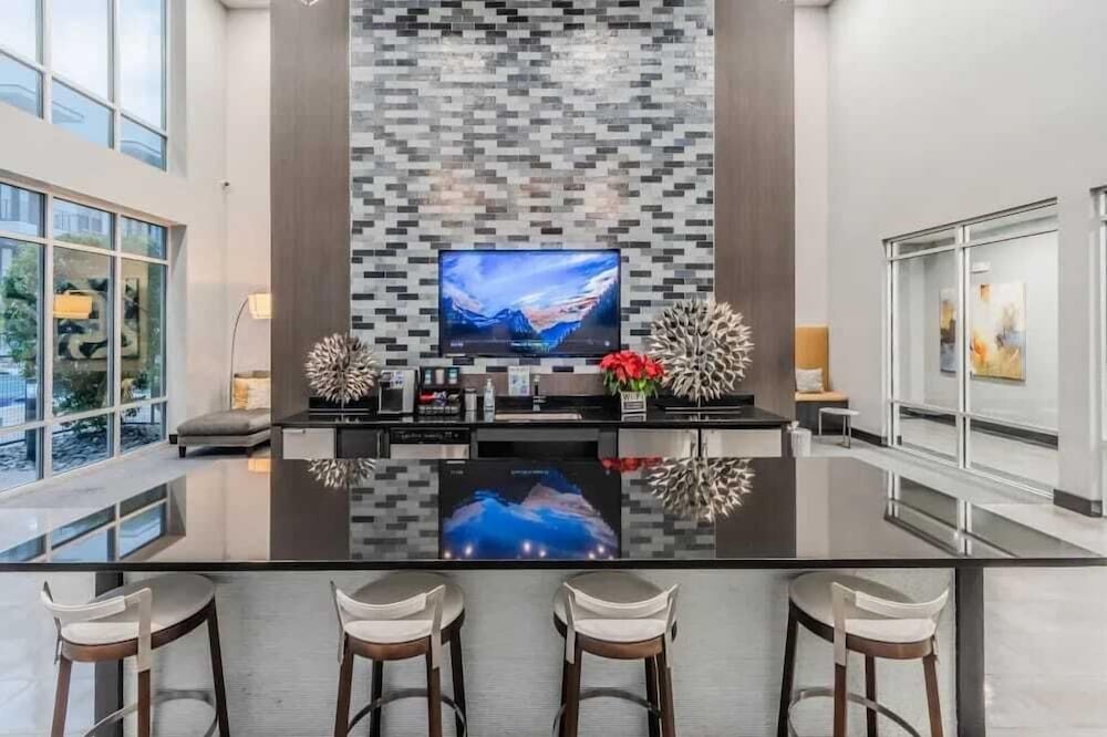 Relax at Cityline I Premium 2BR in Dallas