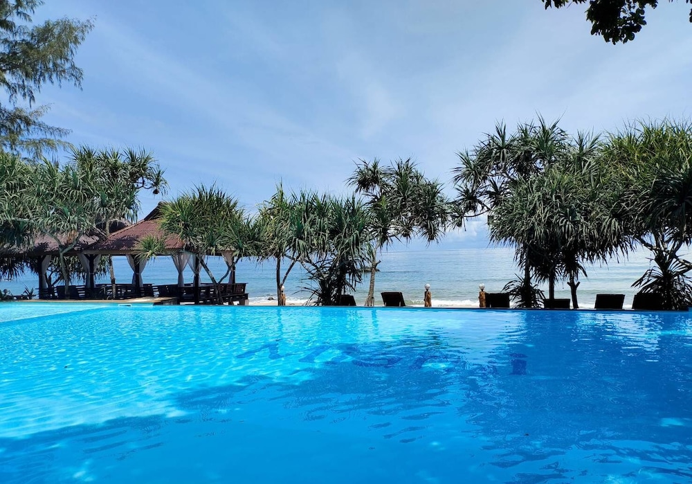Lanta Miami Resort