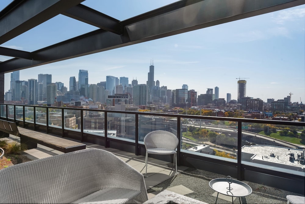 3 Top Notch Penthouses Ideal for Large Groups