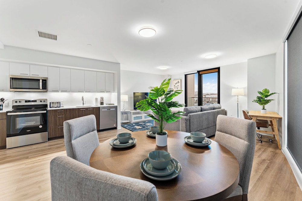 Furnished Apts near Harvard Stadium