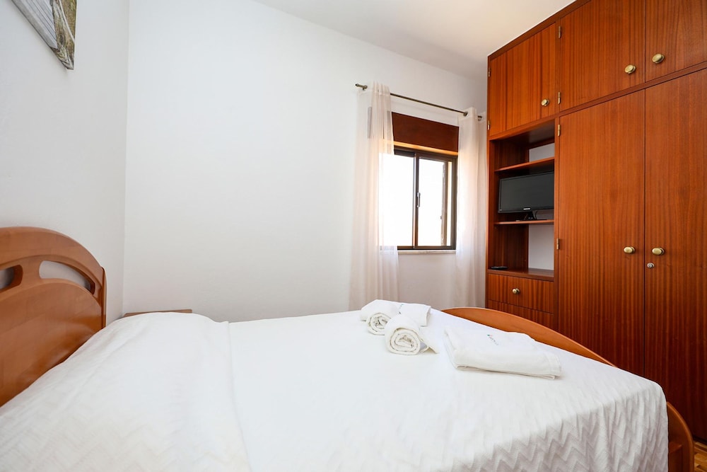 B91 - Bairro Apartment in Lagos