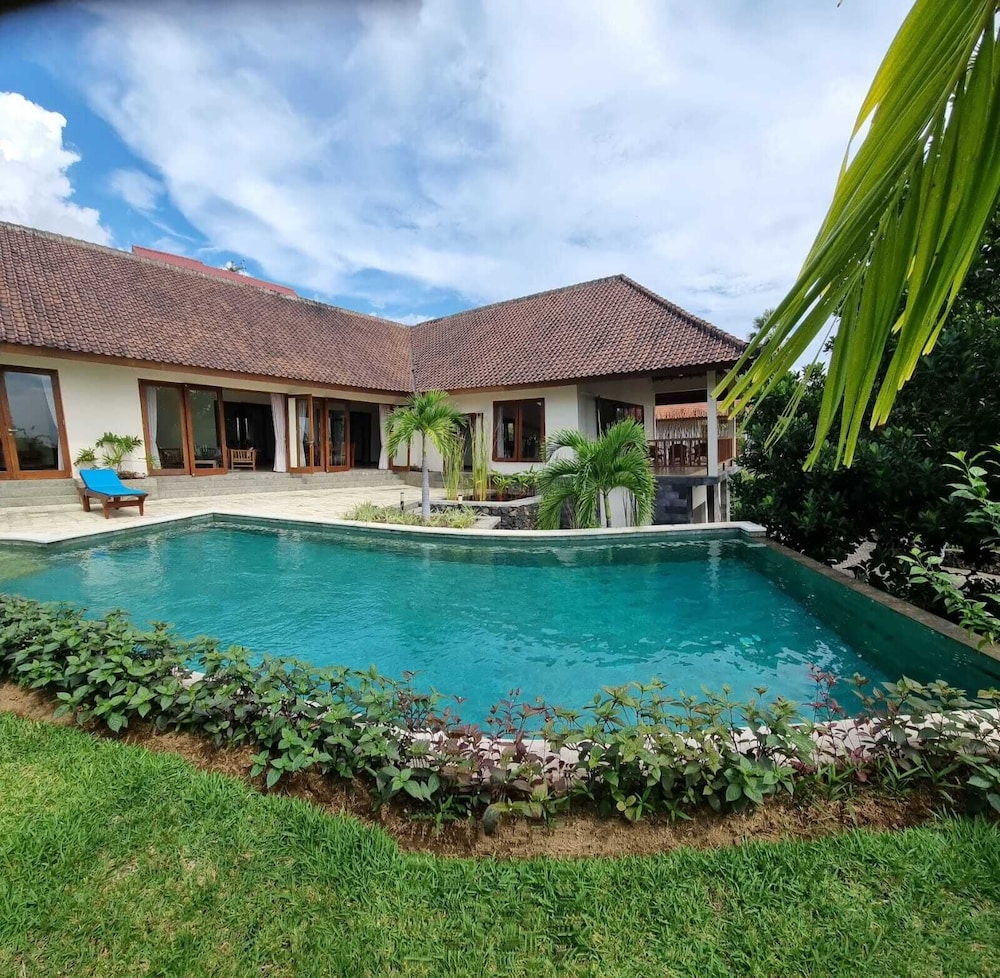 Ponjok Batu Residence