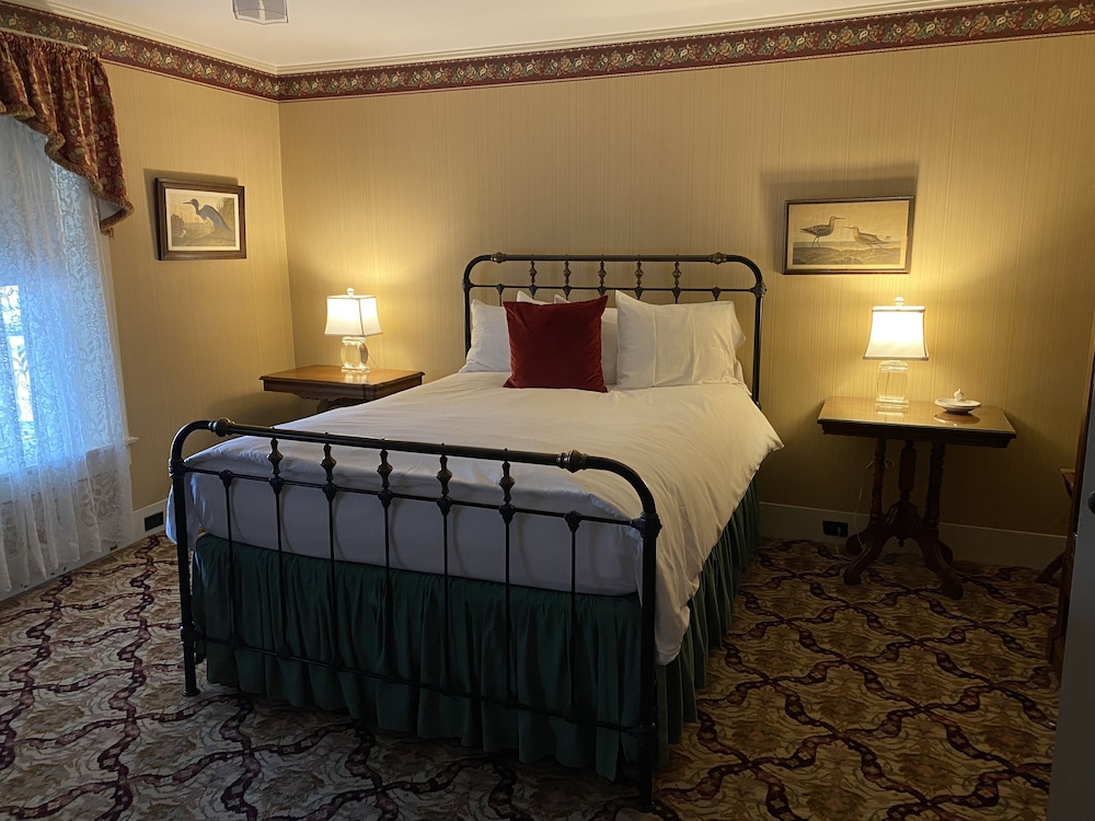 Atlantic Hotel
