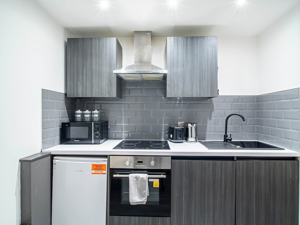 Bradford Bliss Apartment - Sleeps 2