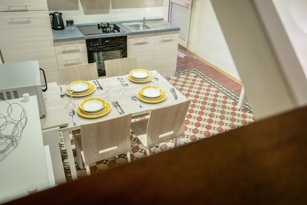 Valletta Archbishop Townhouse - Property Image 6