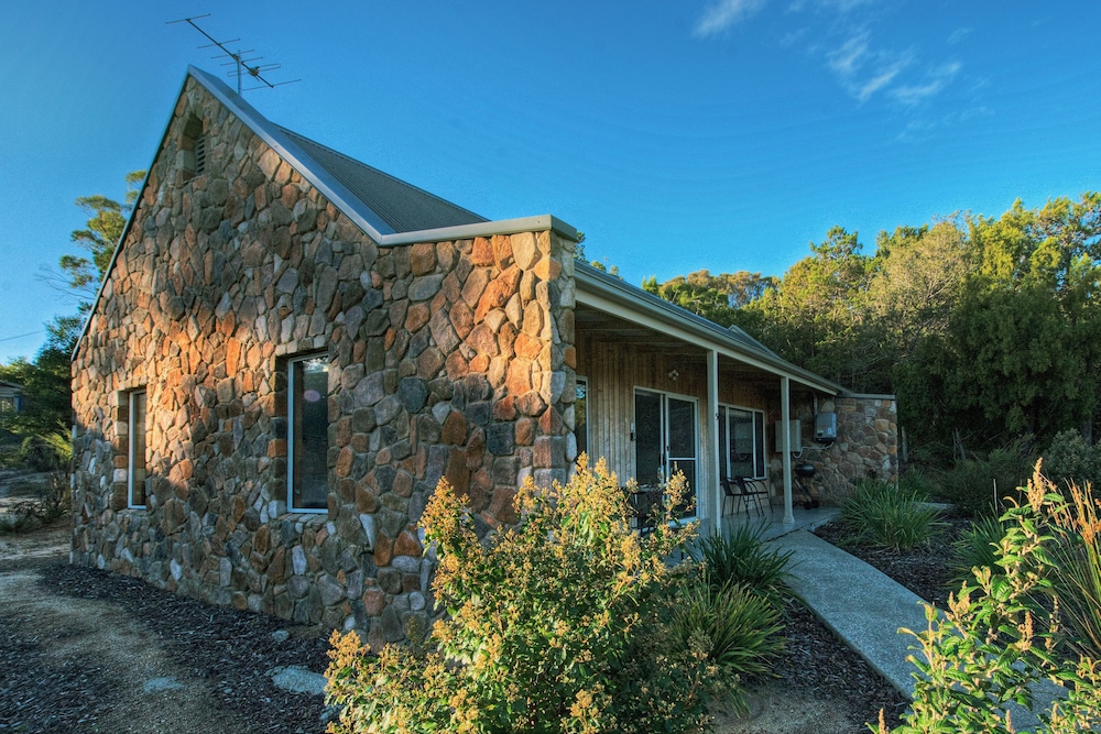 Freycinet Stone Studio 3