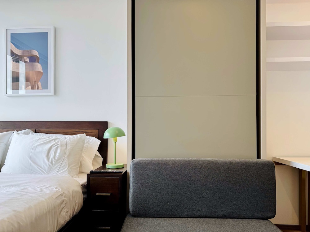 w Impressive 1BR in Bogota