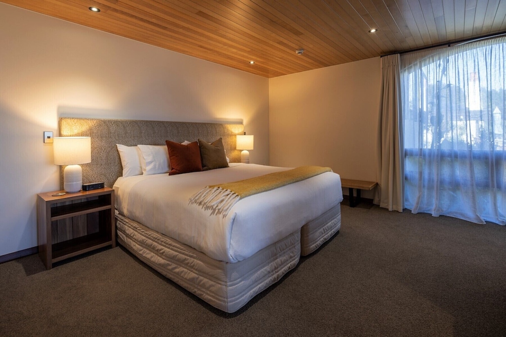 Cabot Lodge