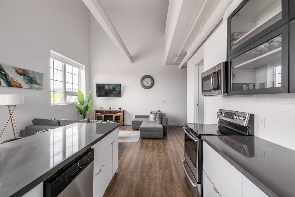 GLOBALSTAY. Dundurn Lofts. Free parking. Gym, photo 157