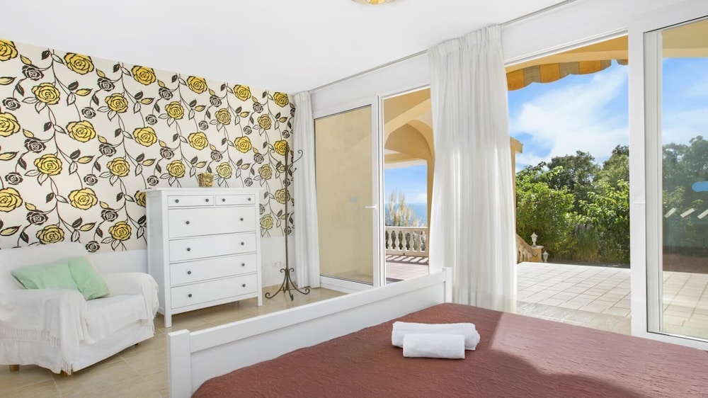 Vila Cora in Lloret de Mar