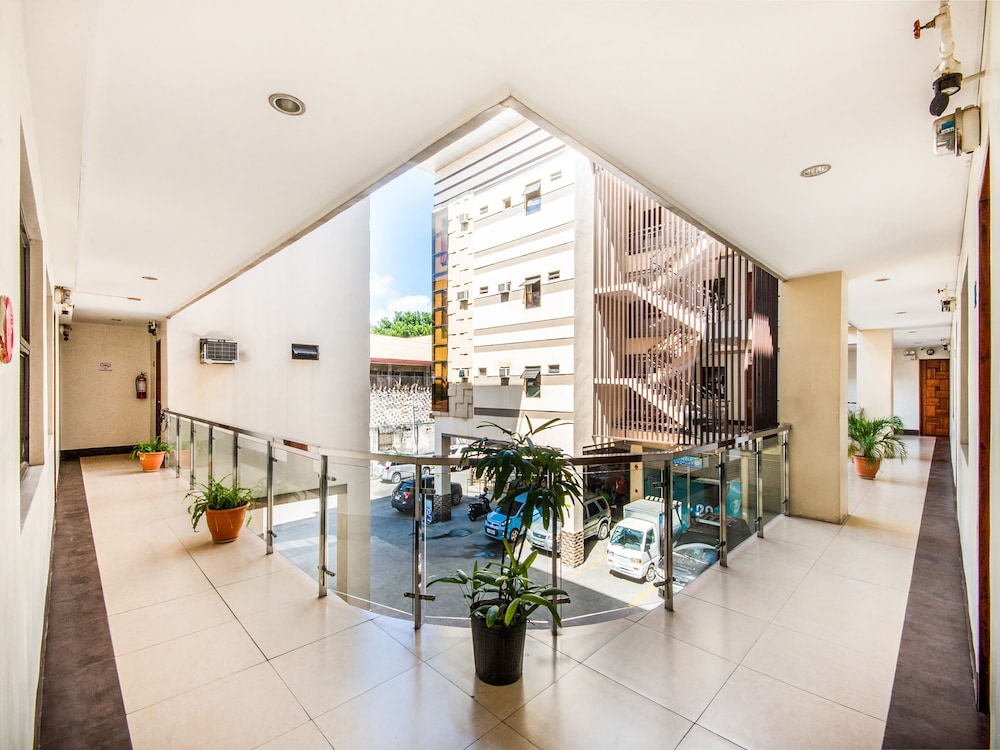 Cebu Vacations - OYO 443 Maria Cristina Arcade Suites - Property Image 20