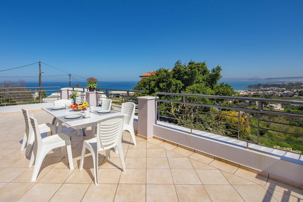 Villa Anatoli