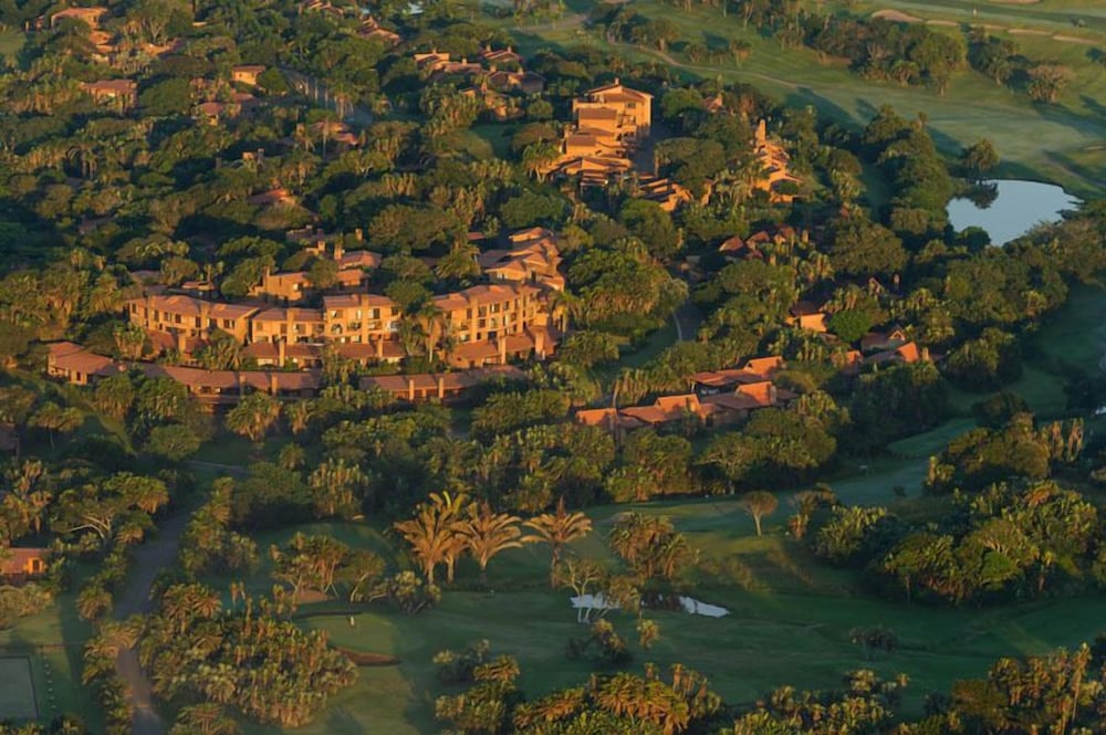 San Lameer Villa Rentals Three Bedroom Luxury 13908