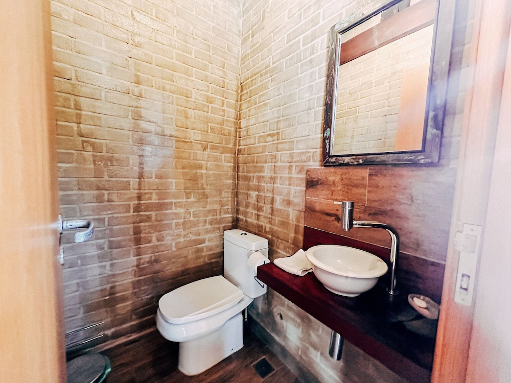 Casa Rio Habitat