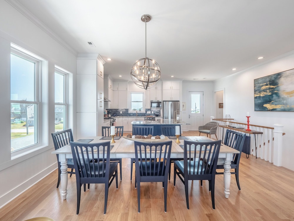 Channel 6 by Topsail Realty