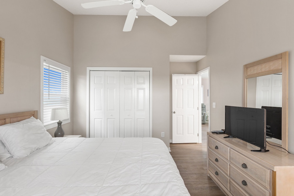 Renegade by Topsail Realty