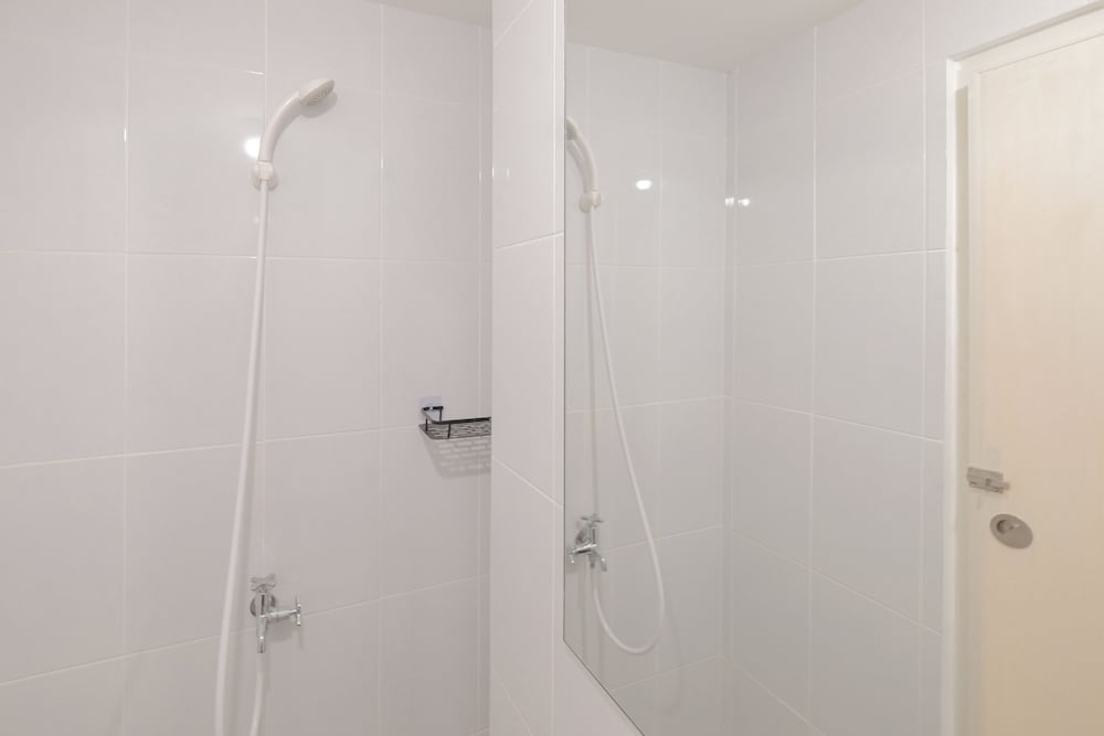Compact And Homey Studio At Tokyo Riverside Pik 2 Apartment