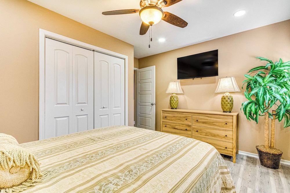 6 Mi to Dtwn: Charming Home in Little Rock