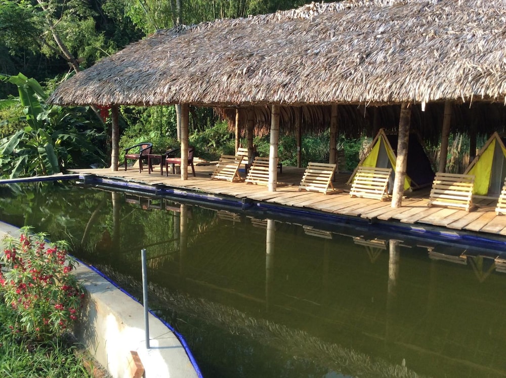 Dong Que Homestay-Tours-Motorbike, Car rental, Hiking