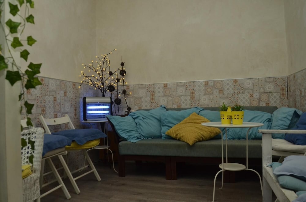 The Lights Garden - Hostel