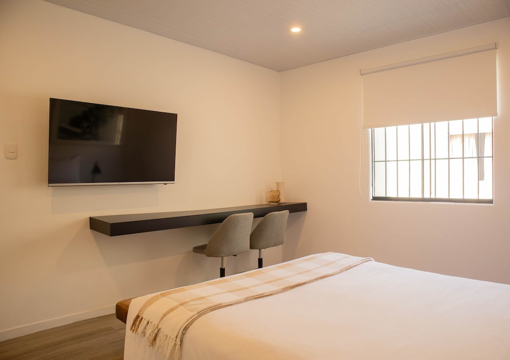 w Exceptional 1BR w Terrace in Miraflores