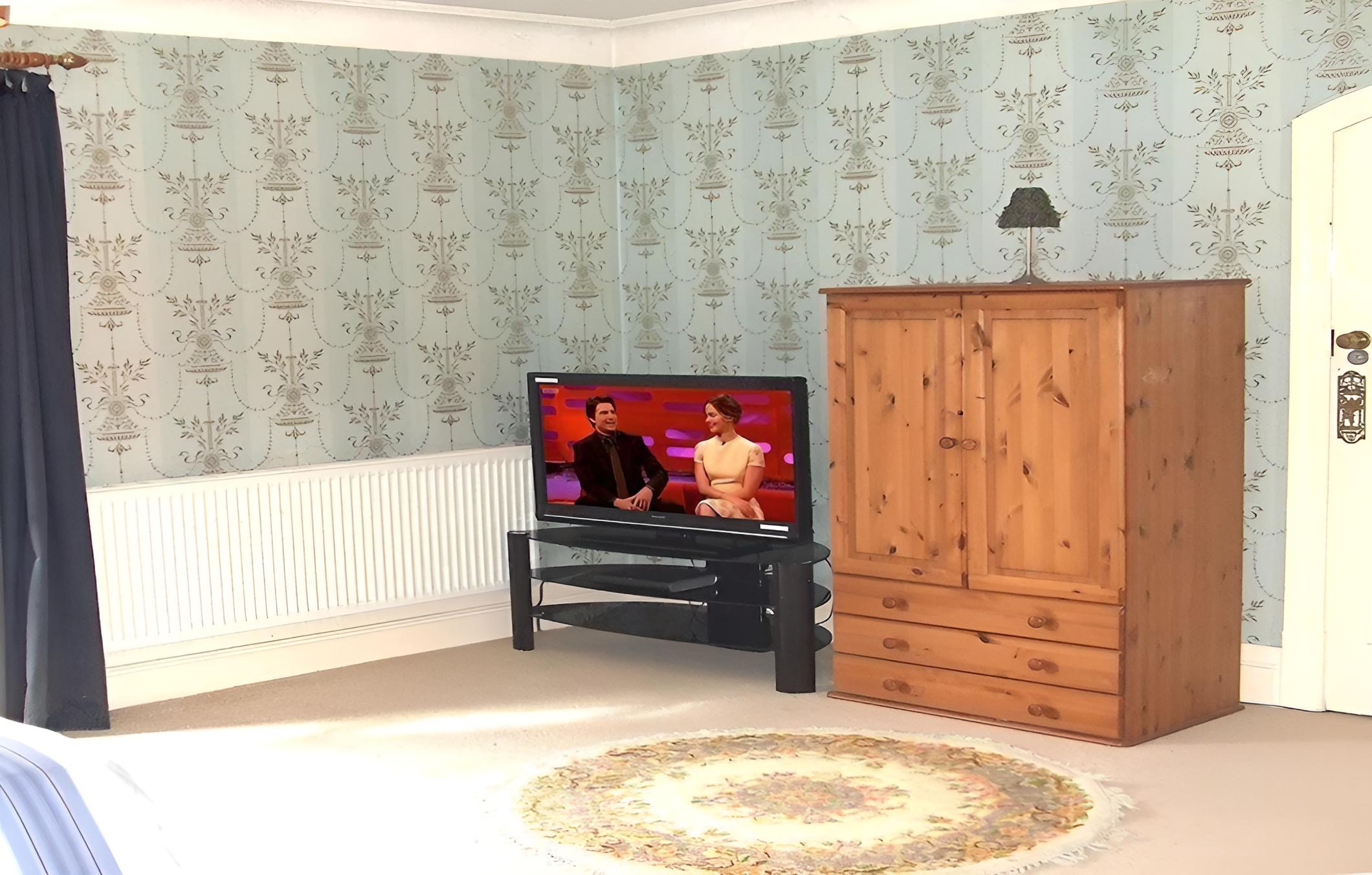 Roseview B & B