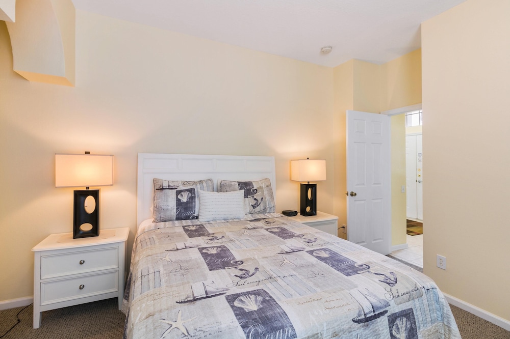Aruba Palms Villa Near Disney Attractions