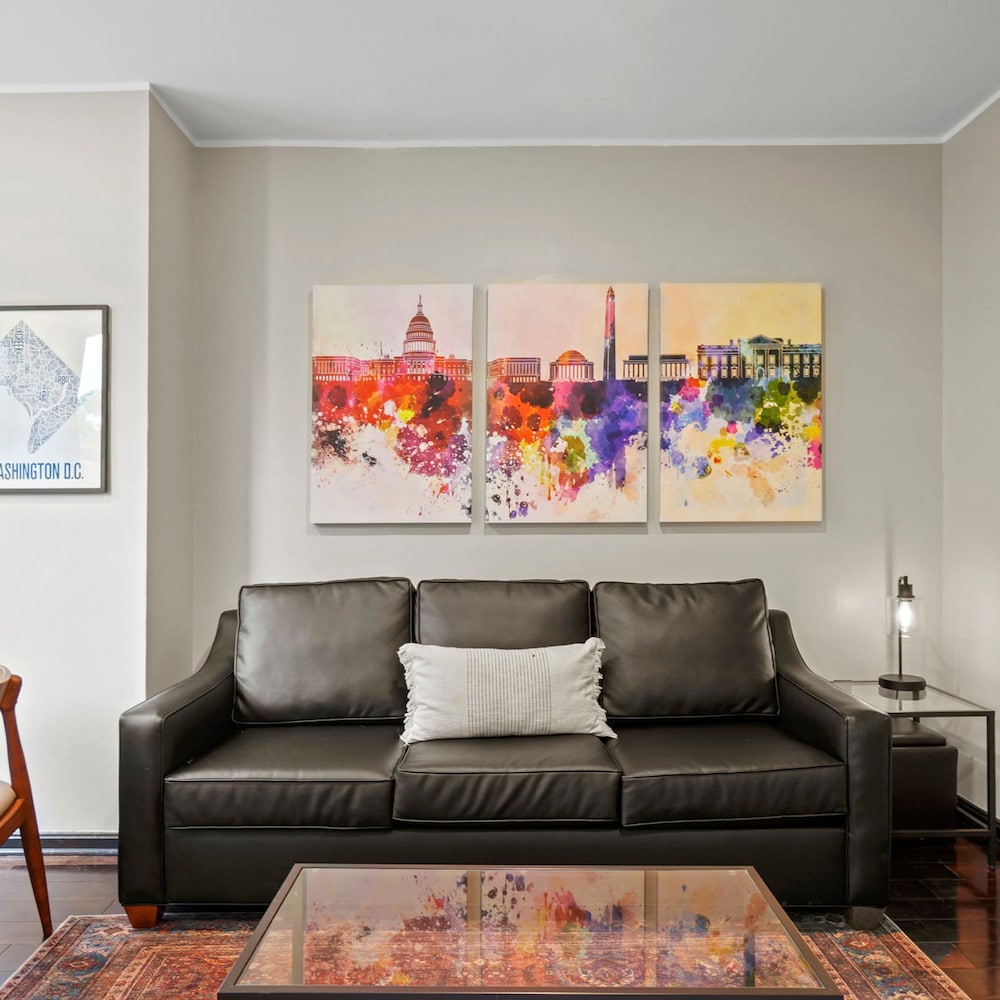 Spacious Sunny Shaw 1BR 1BA Apartment