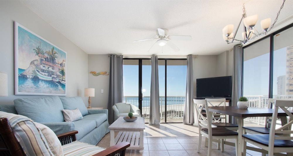 Seaside Beach & Racquet 3401