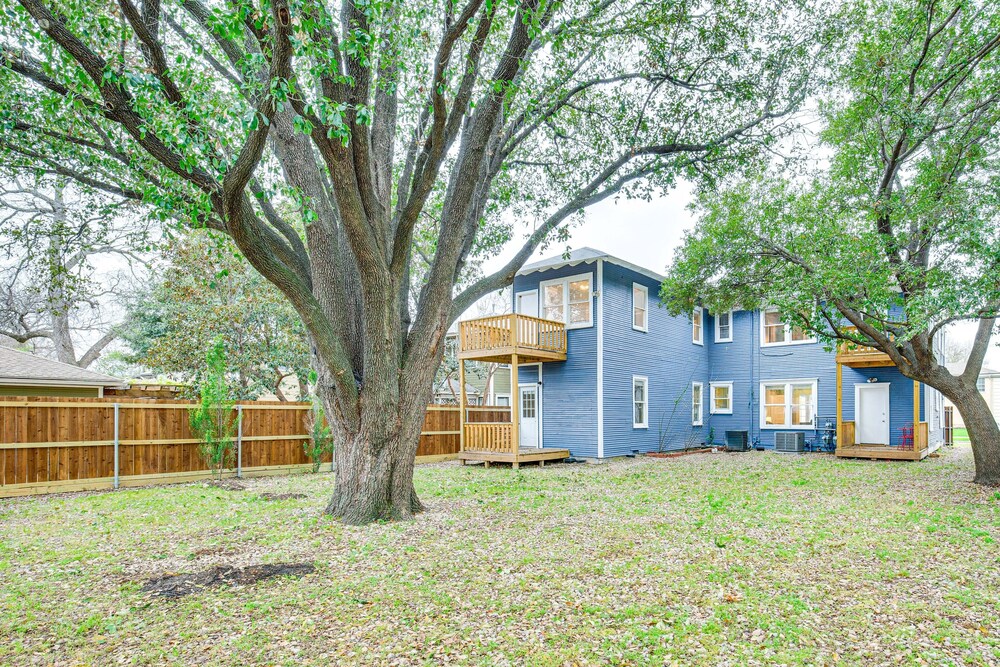 Dallas Getaway w/ Deck - Near Fair Park! view 4