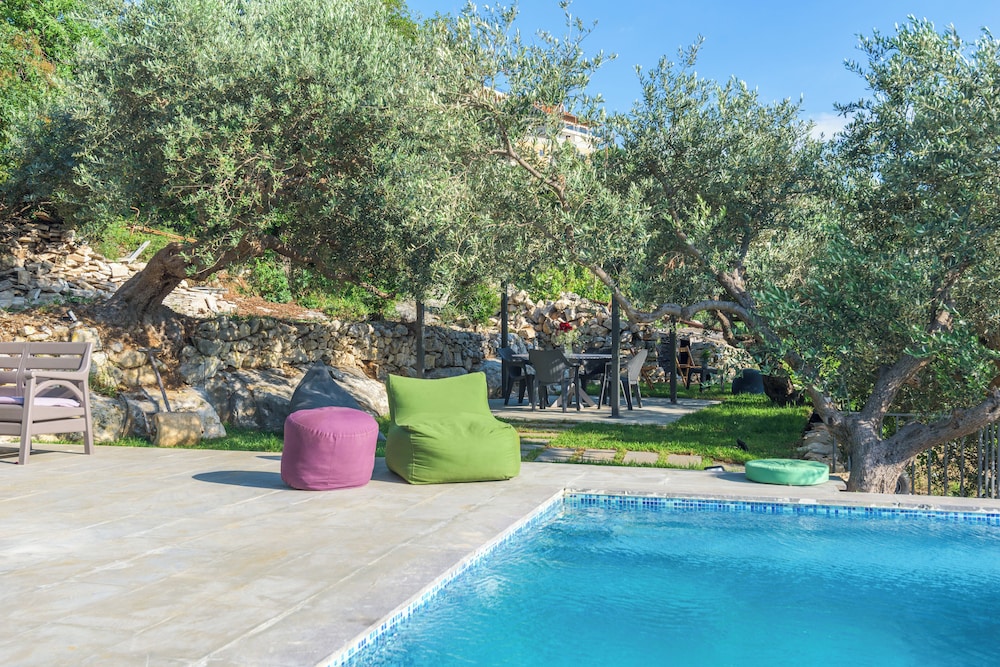 L'Olivier - L'Auberge de Kour - 3-BR Villa W Private Pool