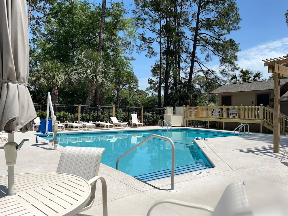 1405 South Beach Villas at The Sea Pines Resort