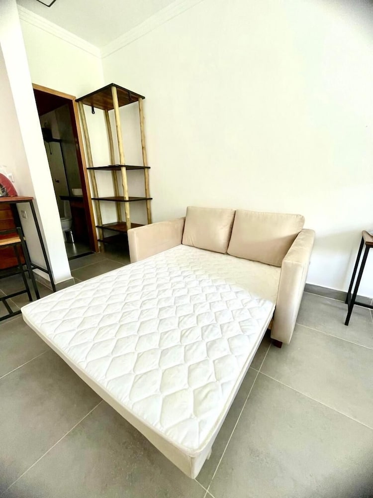 Santomar Guest House