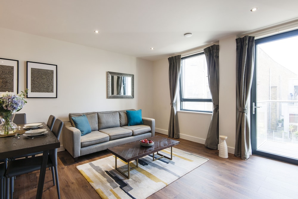 Twyne House Apartments