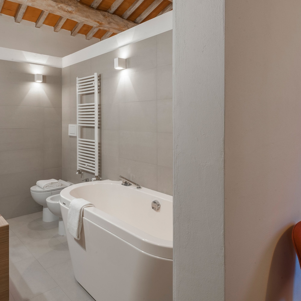 Casa Vita 8 Emma Villas view 5