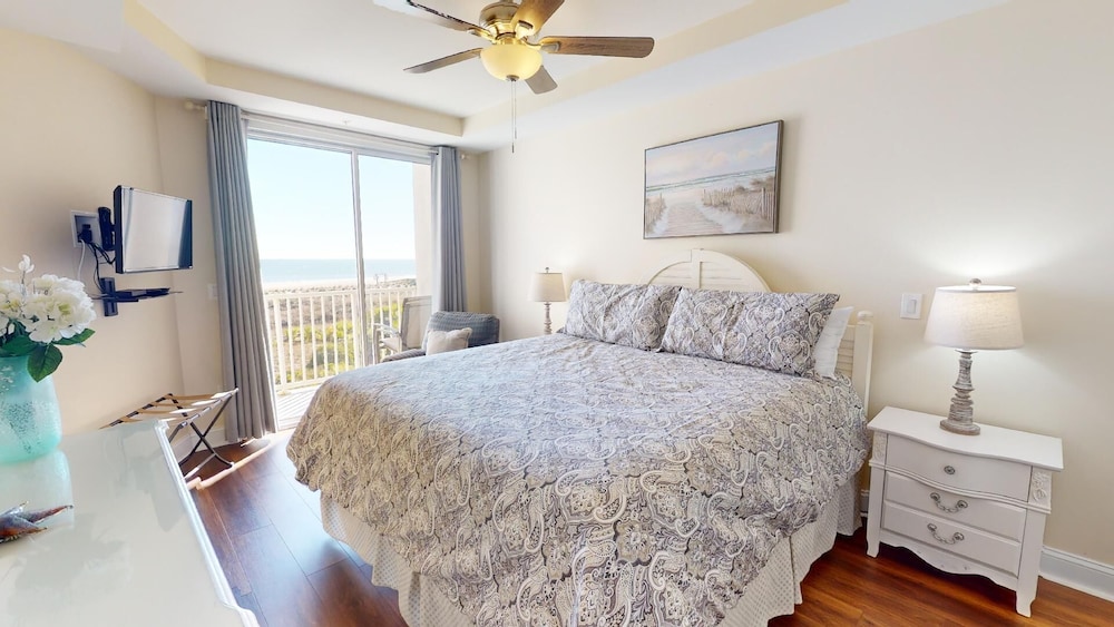 Beach House 2 by Tybee Vacation Rentals