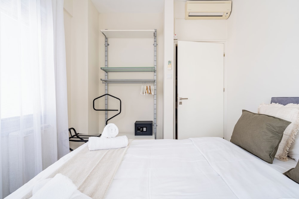 Local Host Living - Signature Apartments in Nicosia