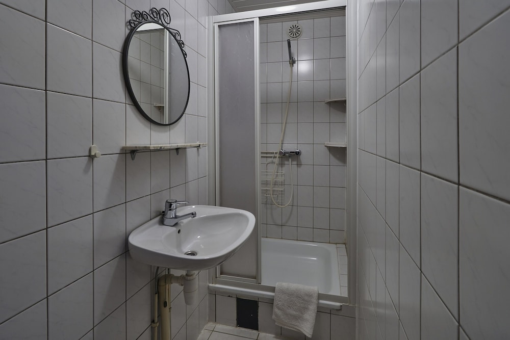 Photo 30