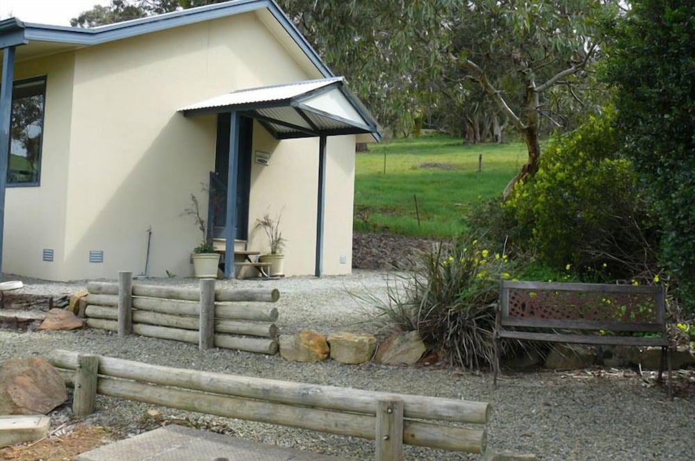 Riesling Country Cottages