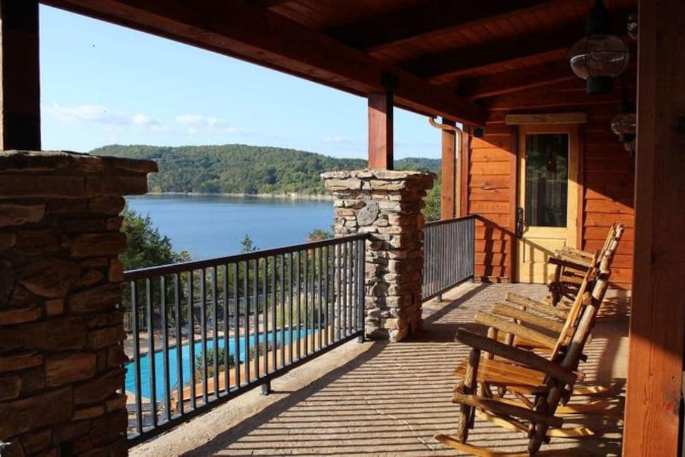 Stonewater Cove