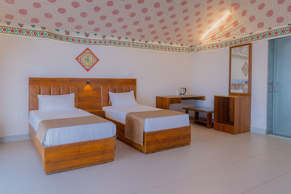 Stayguru Road to Heaven Resort