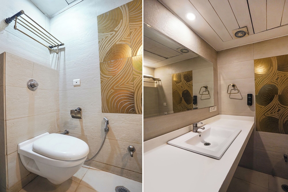 Fabhotel Nfc Royale