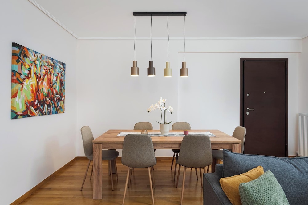 Glyfada Golden Stay