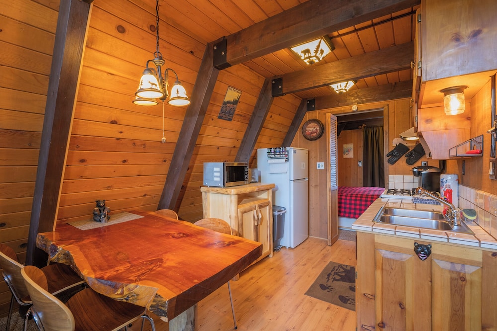 Big Bear Lake Vacations - Bear Mountain Summit - Property Image 19