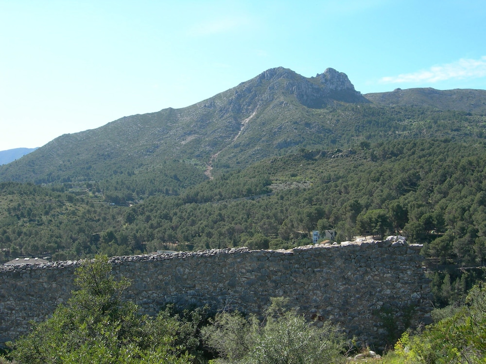 The Ca Lluis Rural House