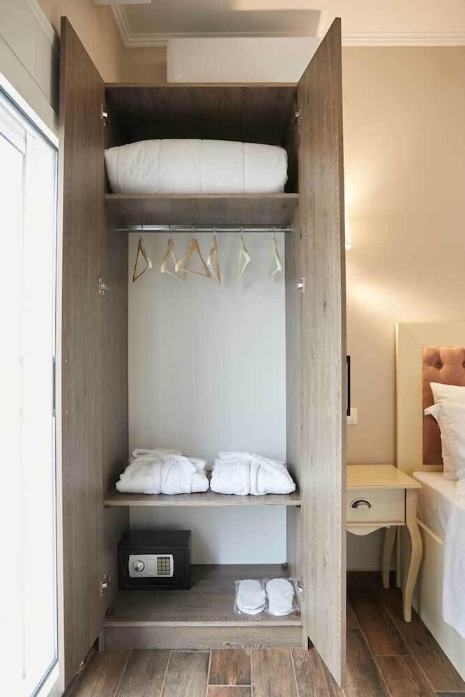 Romilia Guesthouse