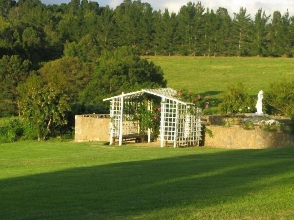 Portland Manor